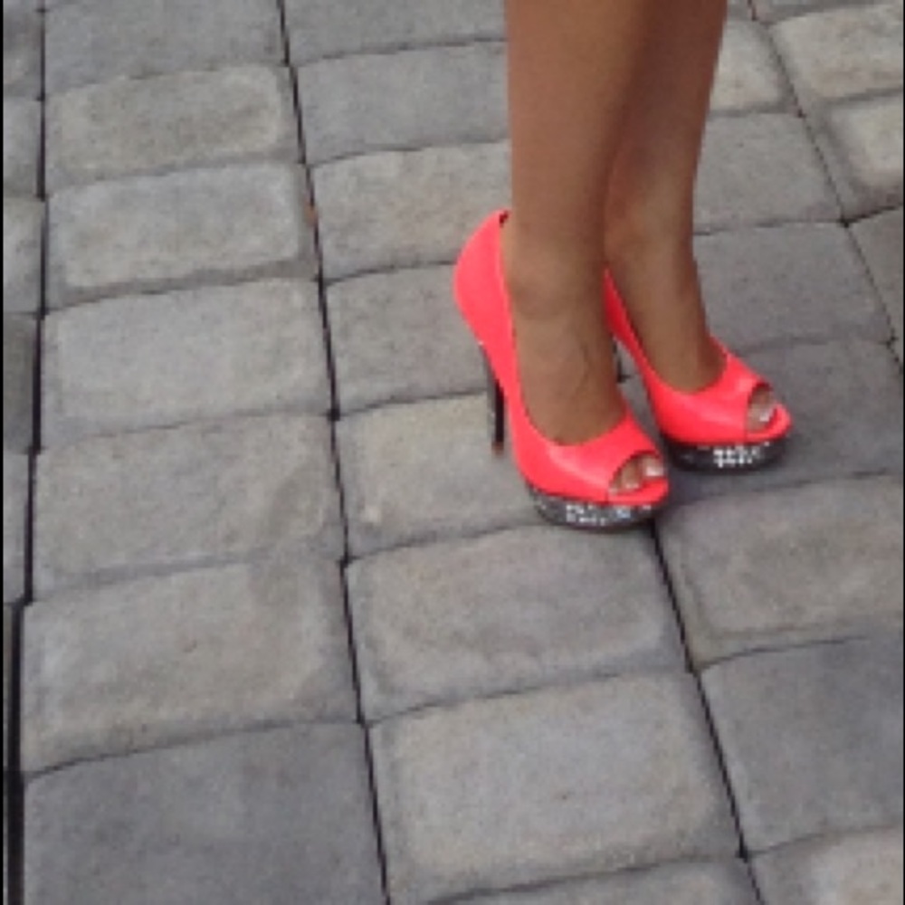 Stunning open toes heels